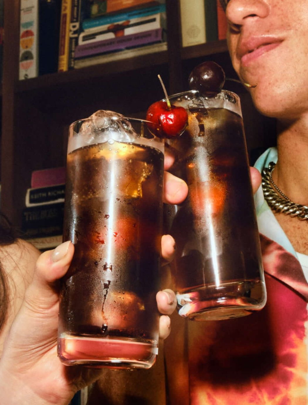 chivas cherry cola whisky cocktail